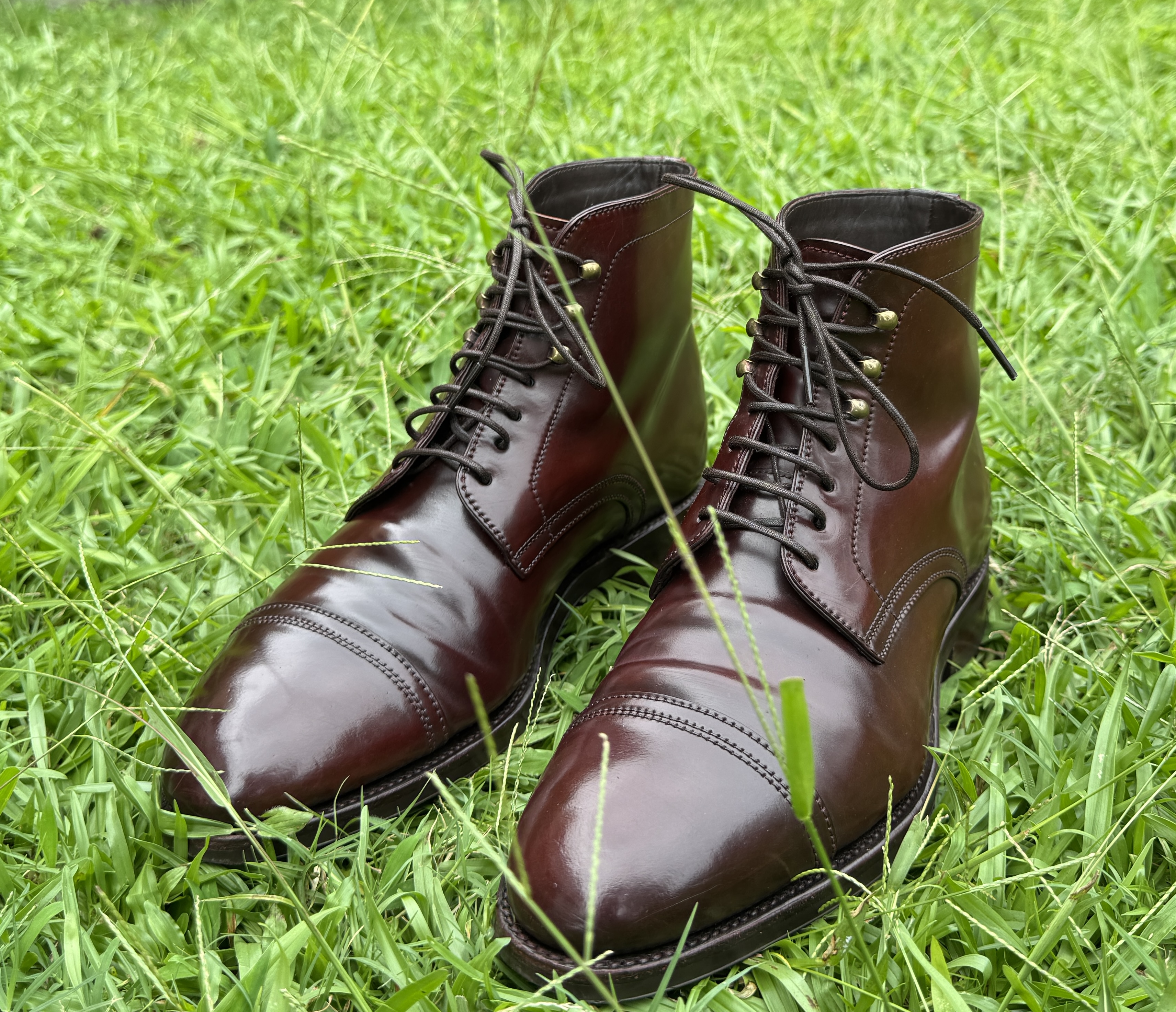 Carmina Horween cordovan captoe boot